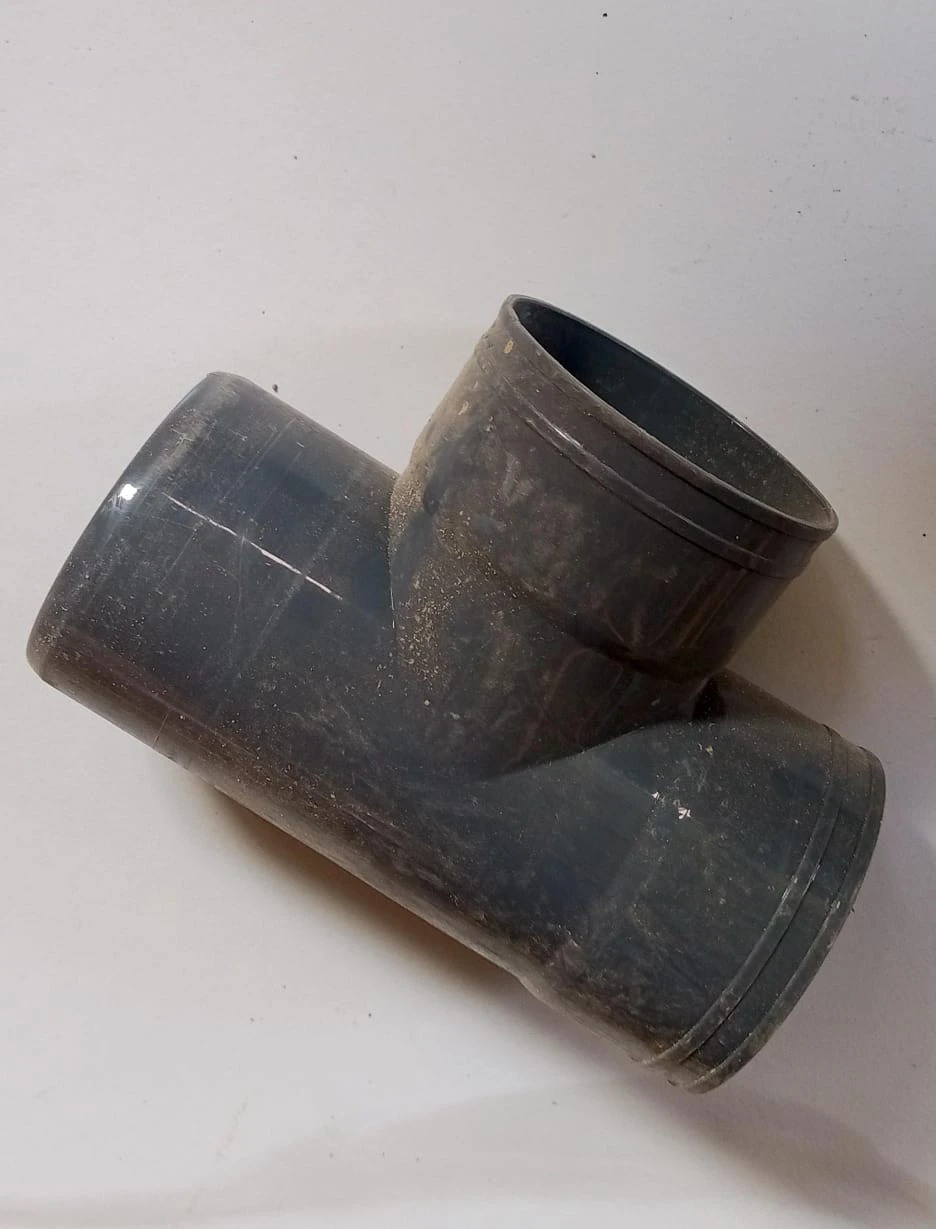 4" TEE LOCAL