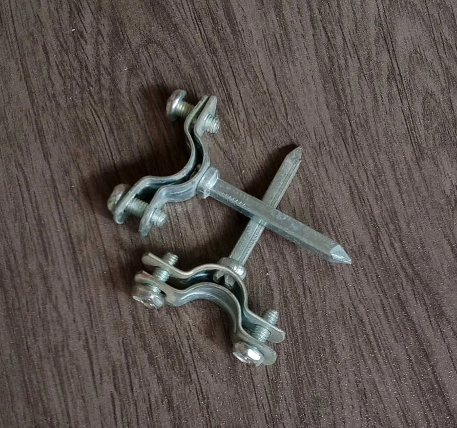 2" CLIP